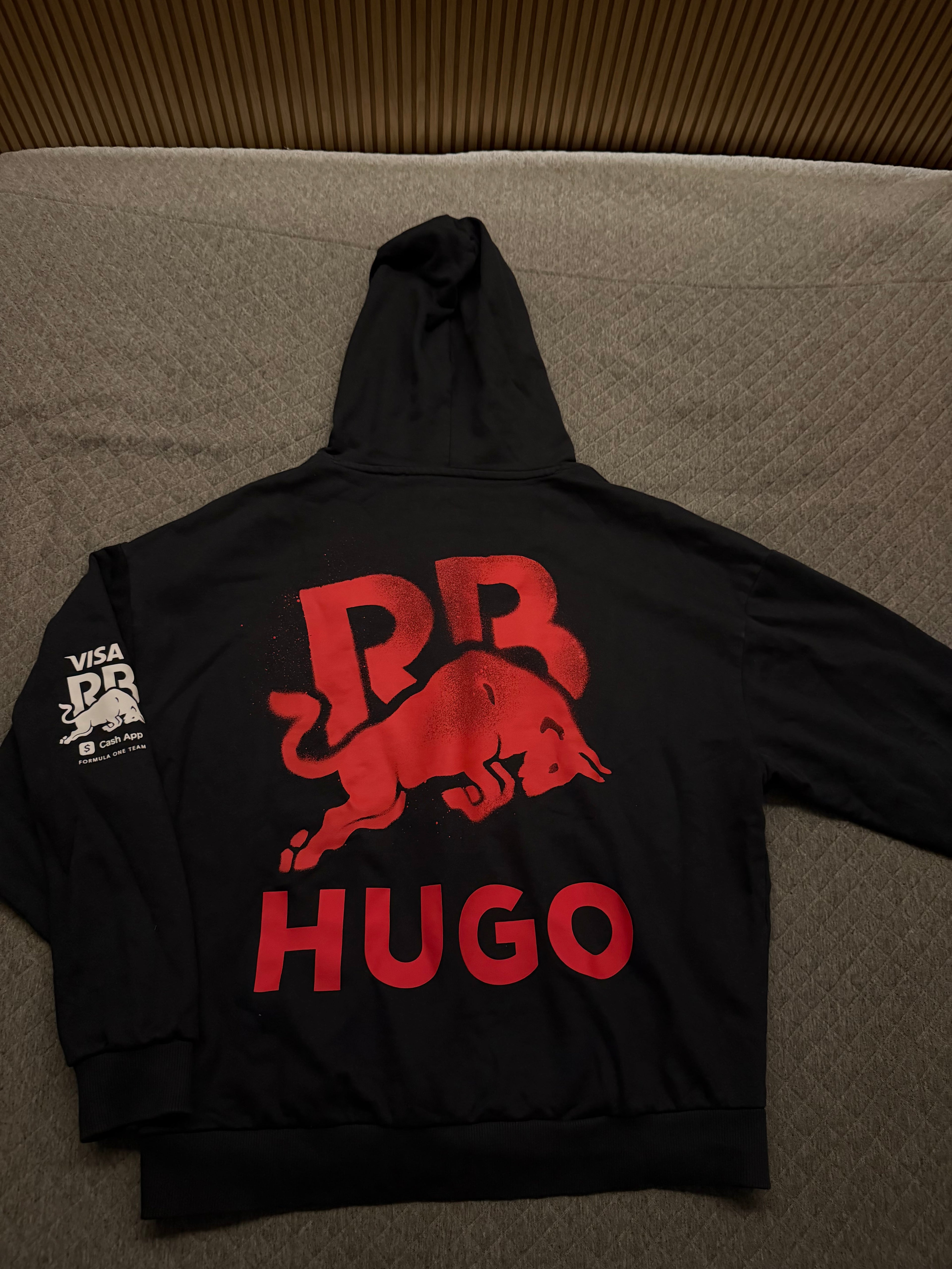 Moletom Hugo x Red Bull
