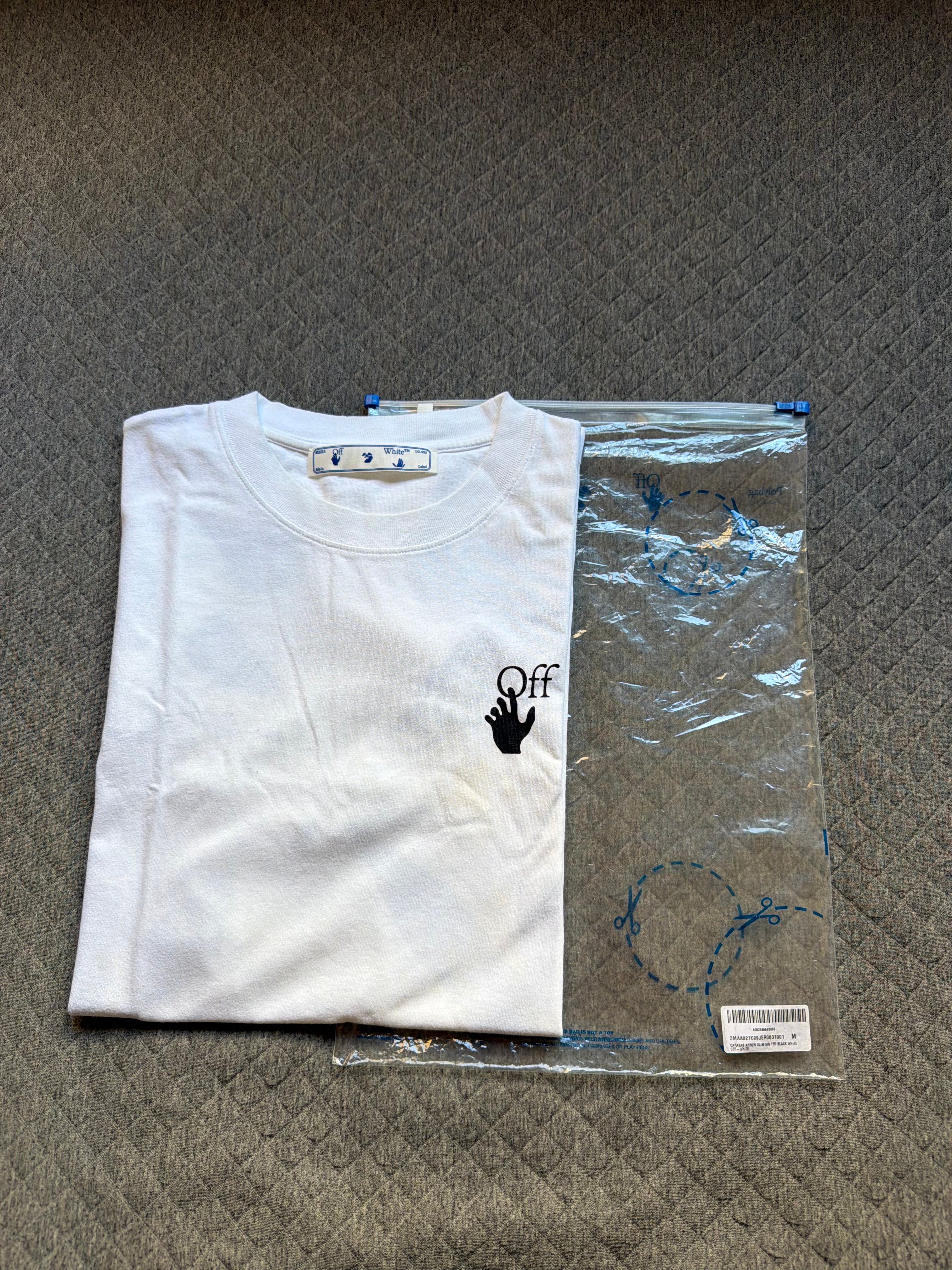 Camiseta OFF White Caravaggio