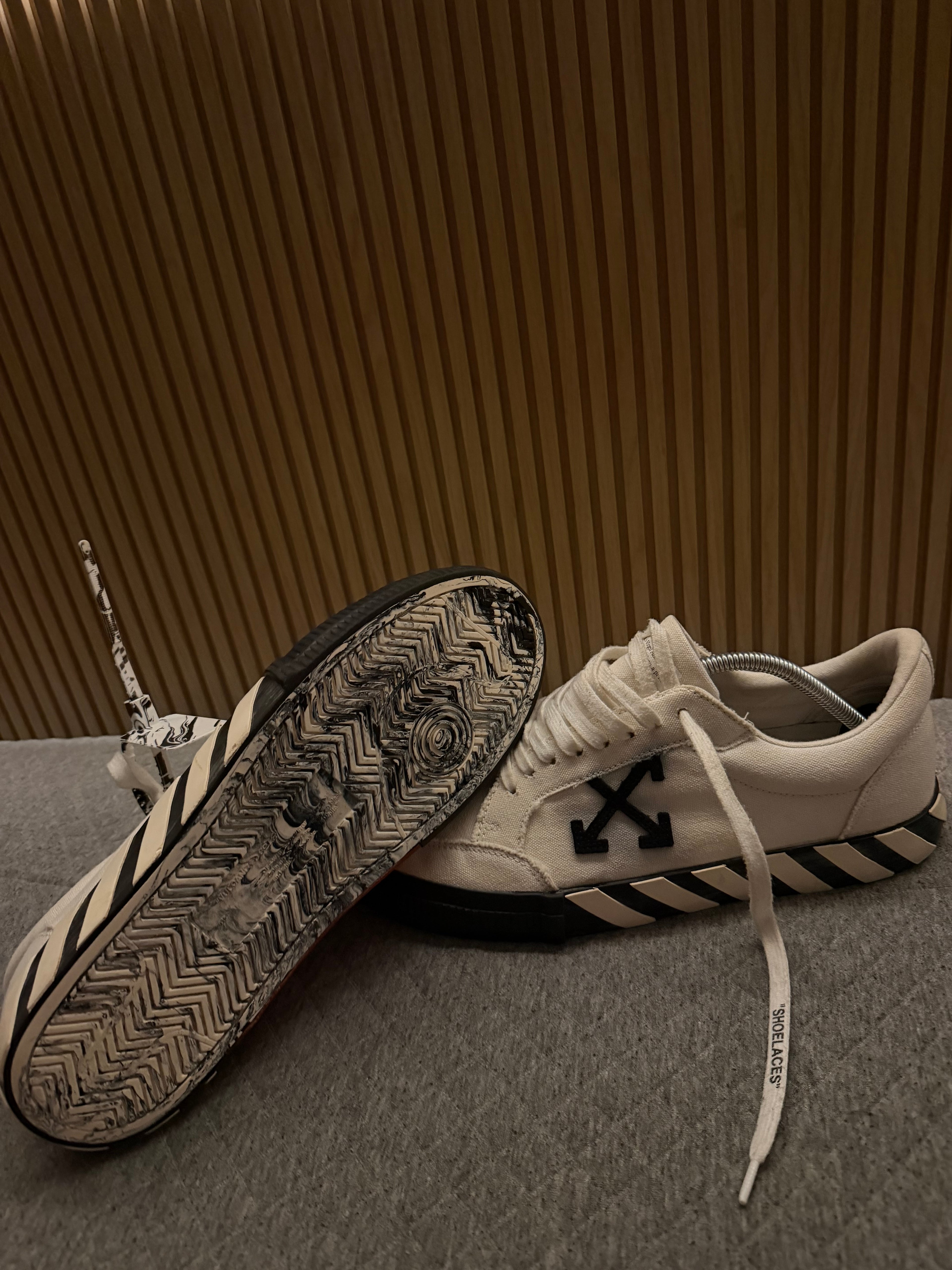 Off White Vulcanized