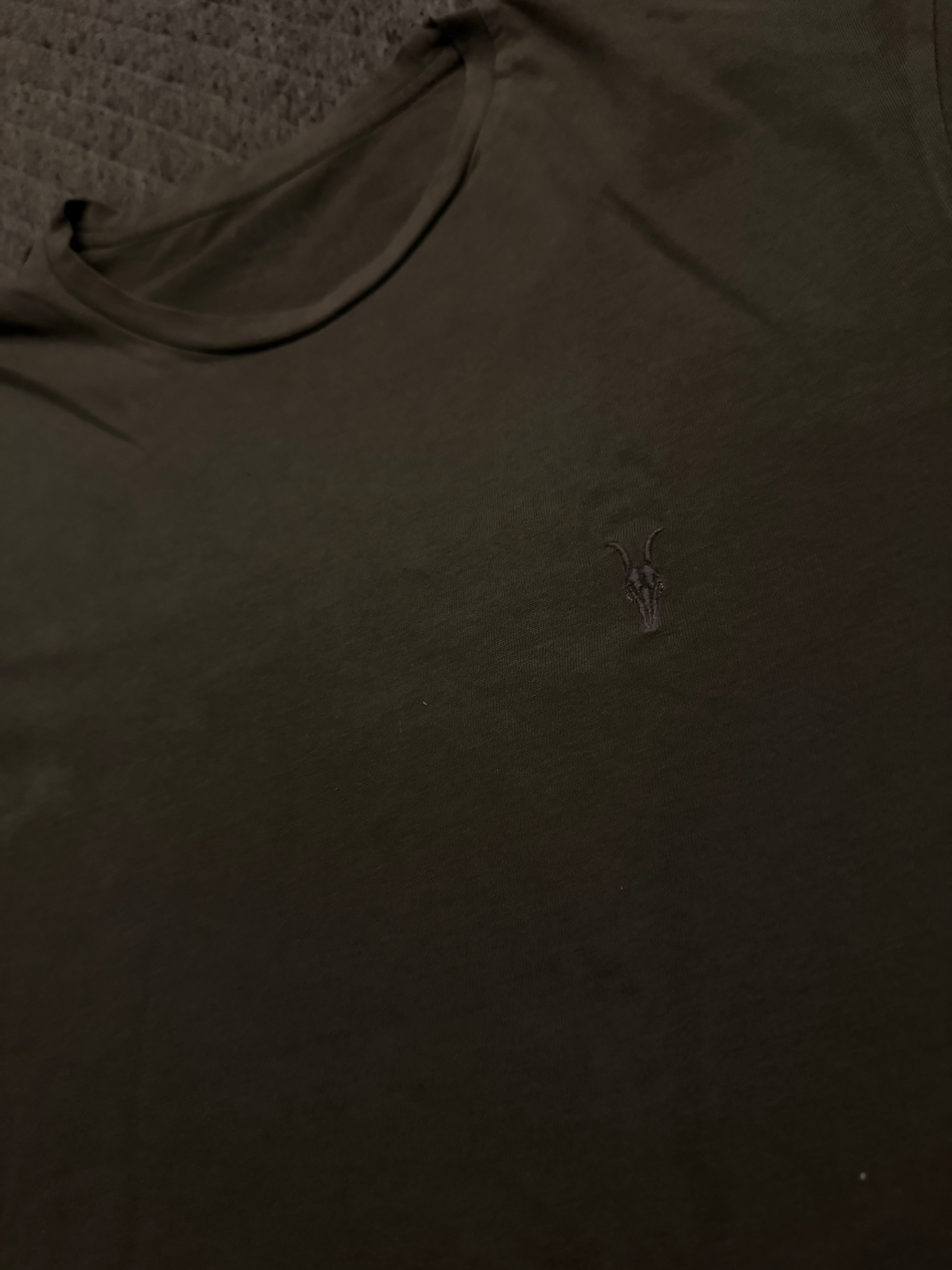 Camiseta All Saints