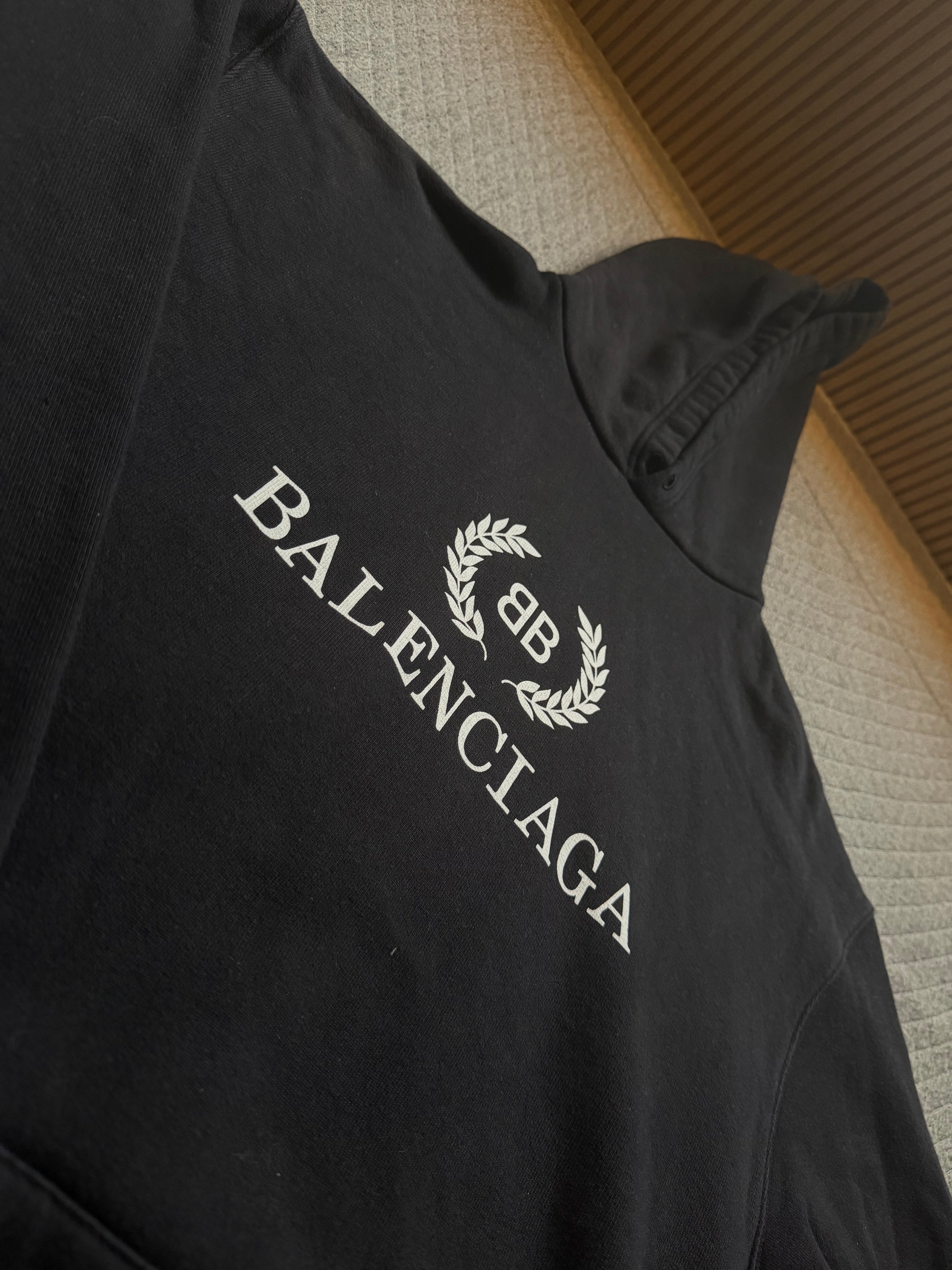Moletom Balenciaga