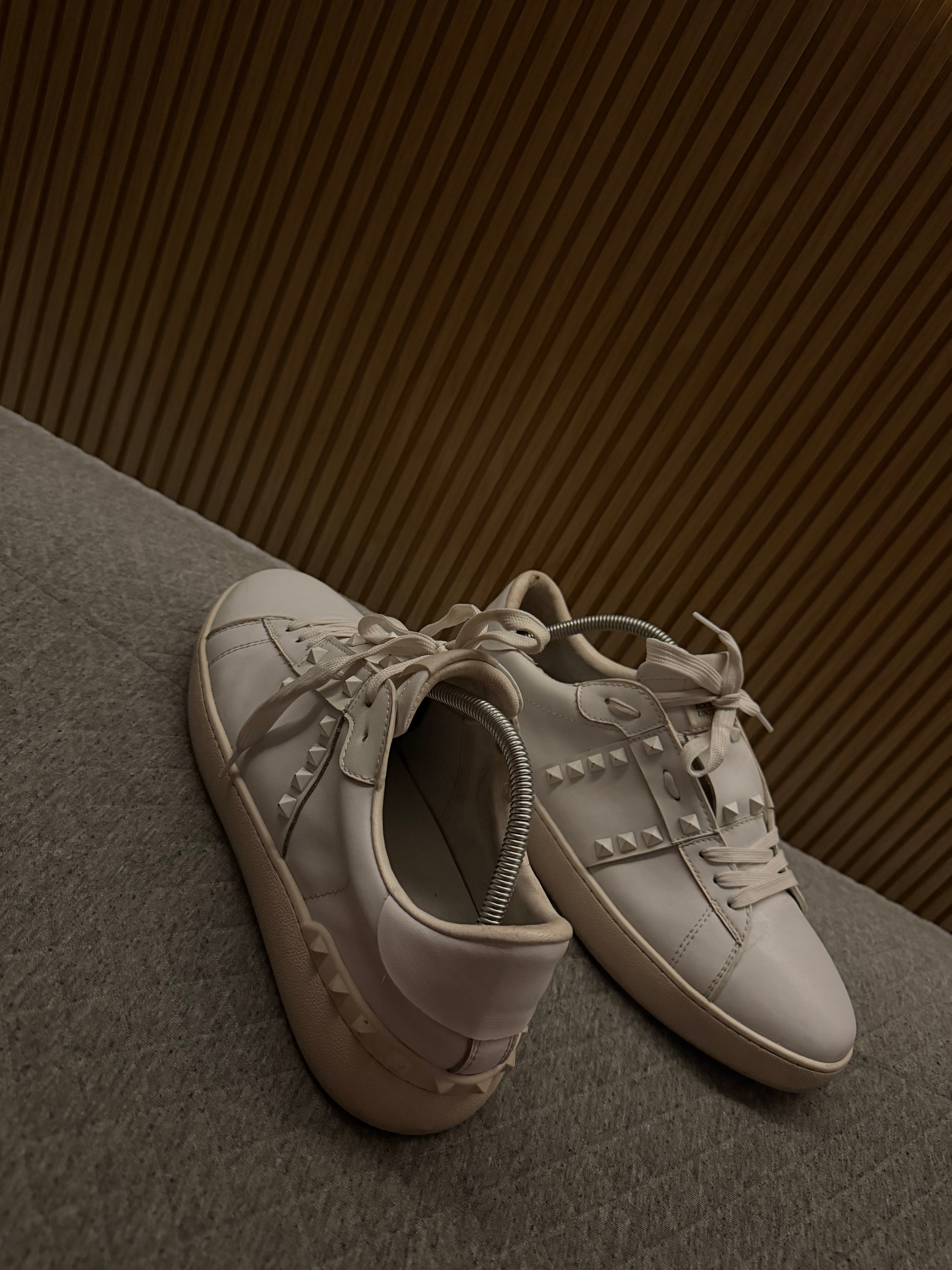 Valentino Rockstud