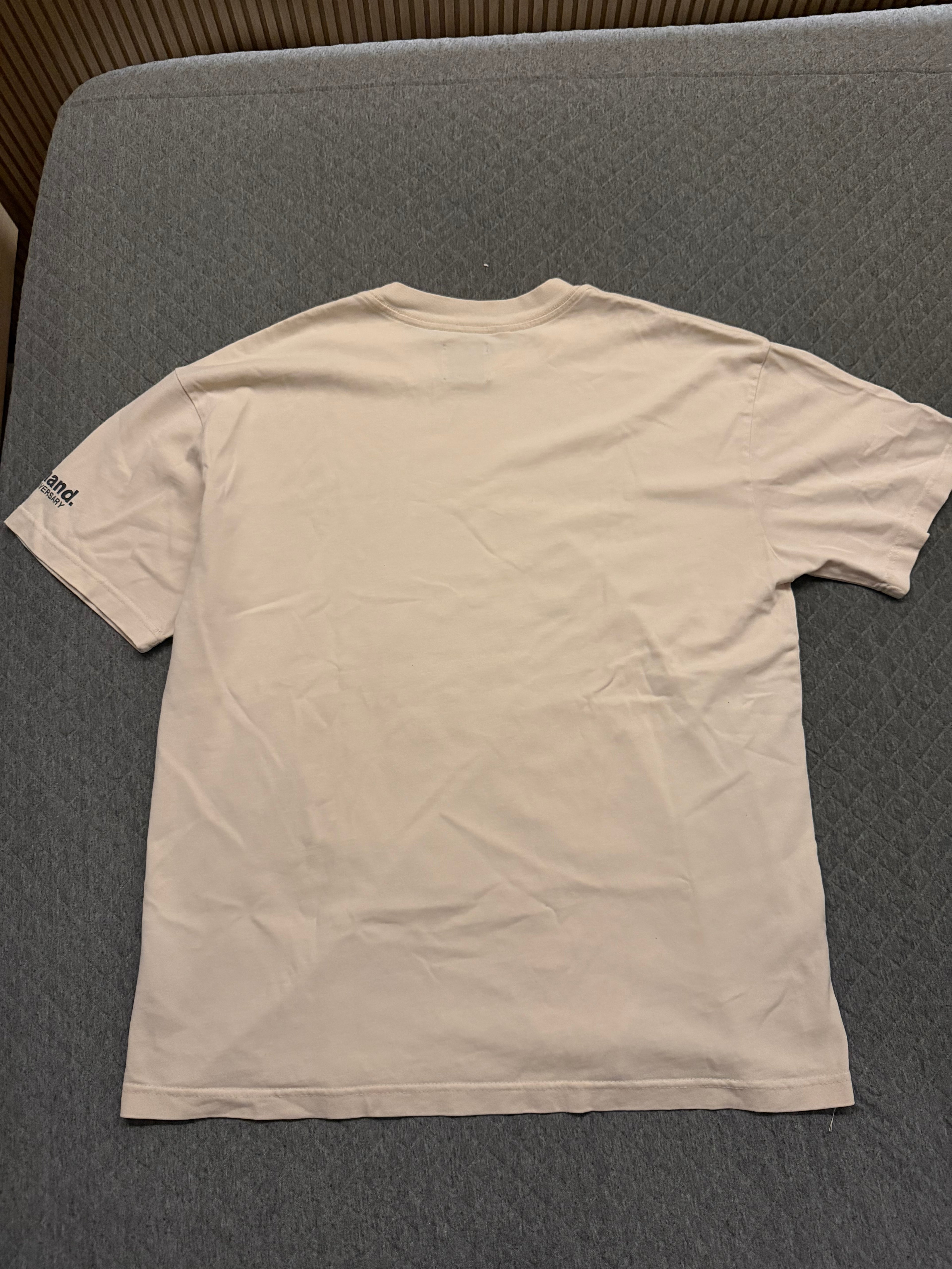 Camiseta Gallery Dept