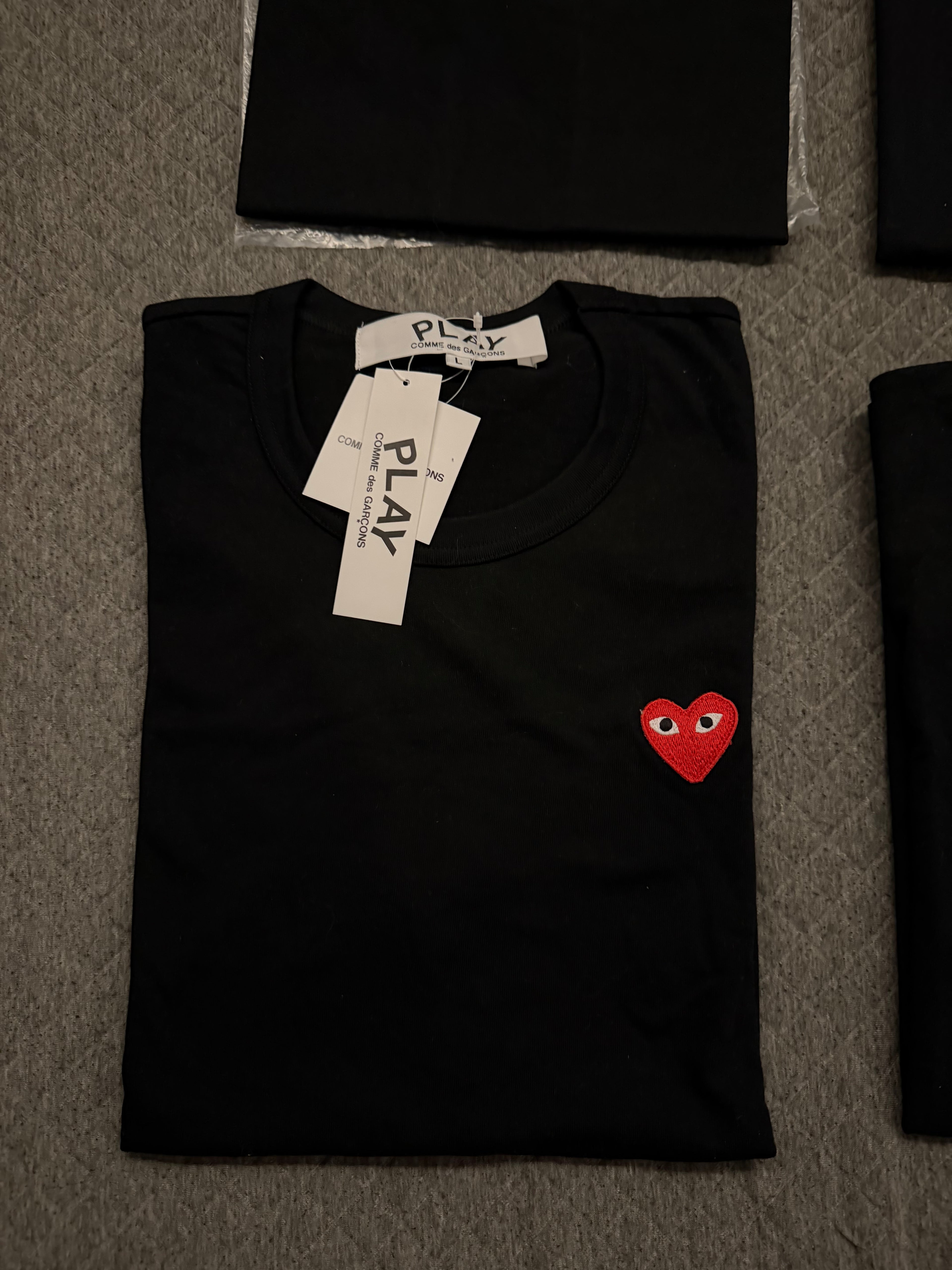 Camiseta Comme Des Garcons