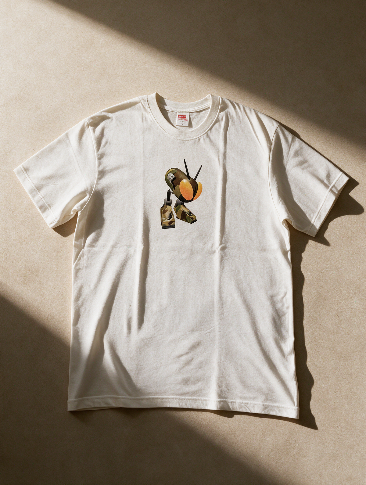 Camiseta Supreme X Comme des Garçons