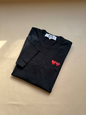 Camiseta Comme des garcons “double heart”