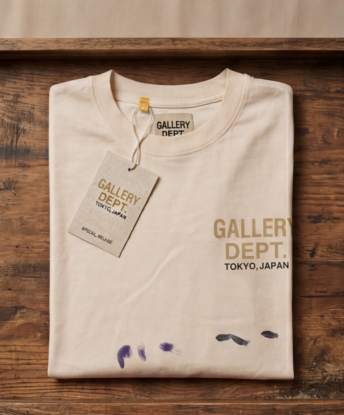 Camiseta Gallery Dept