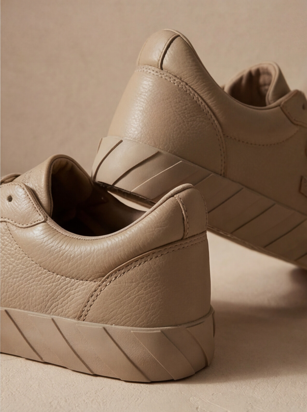 Off White Vulcanized