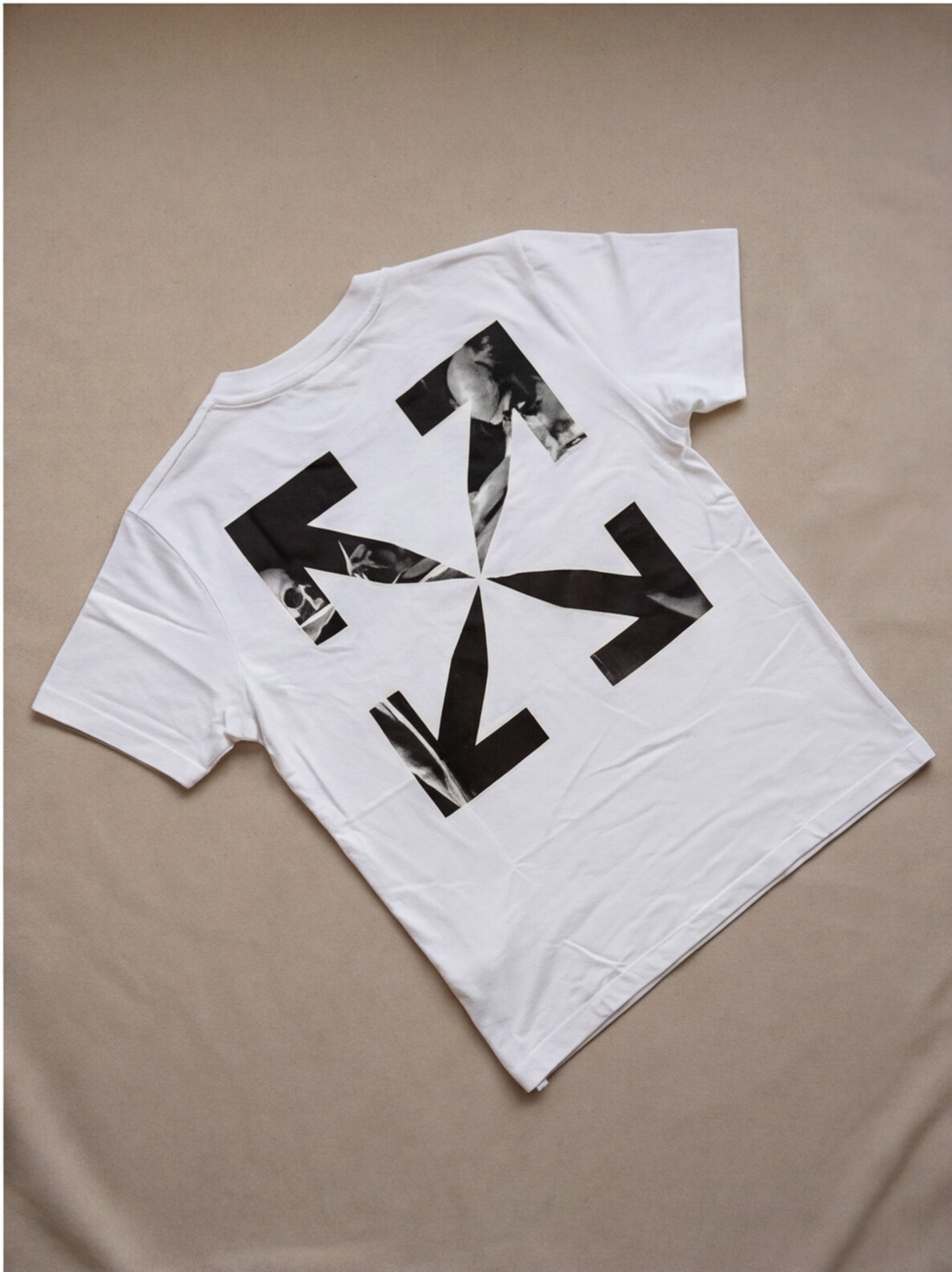 Camiseta OFF White Caravaggio