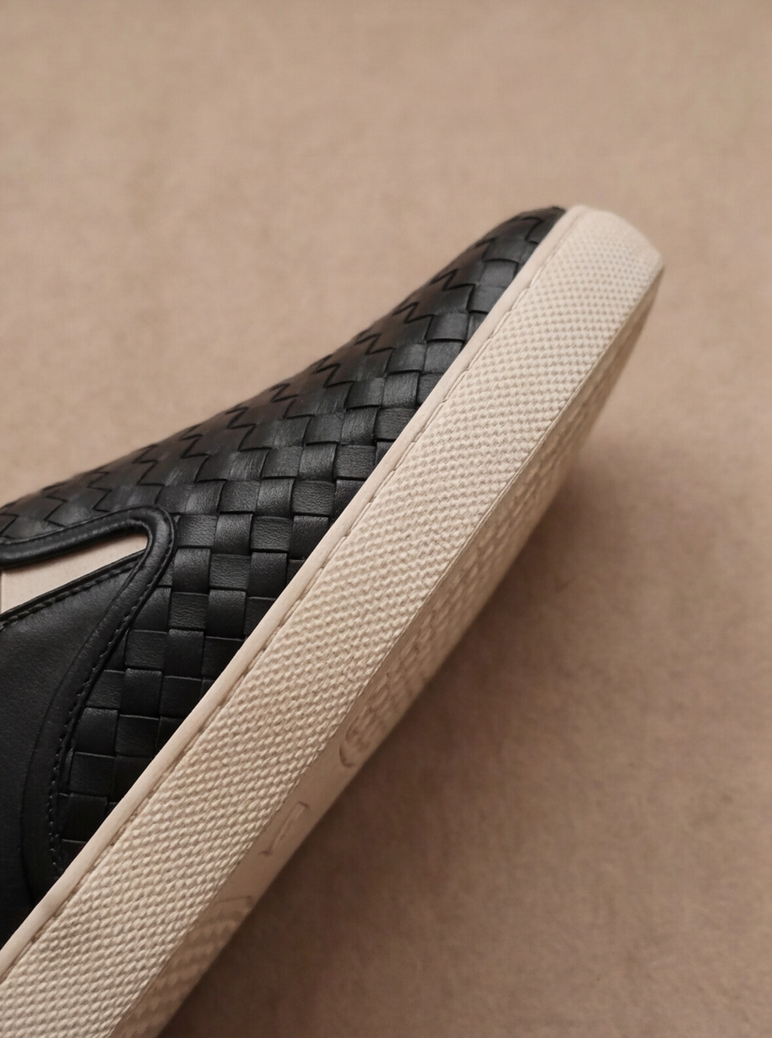 Slip Bottega Veneta