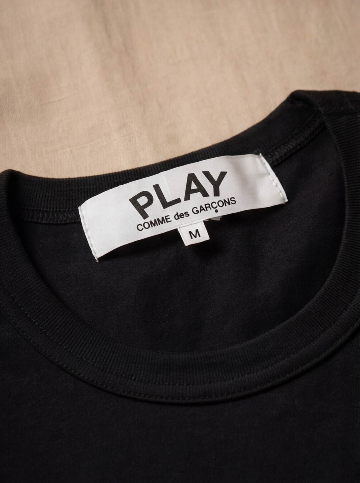 Camiseta Comme Des Garcons
