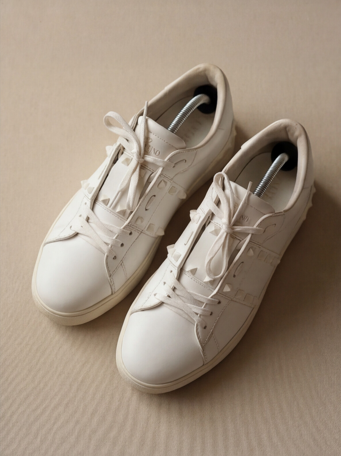 Valentino Rockstud