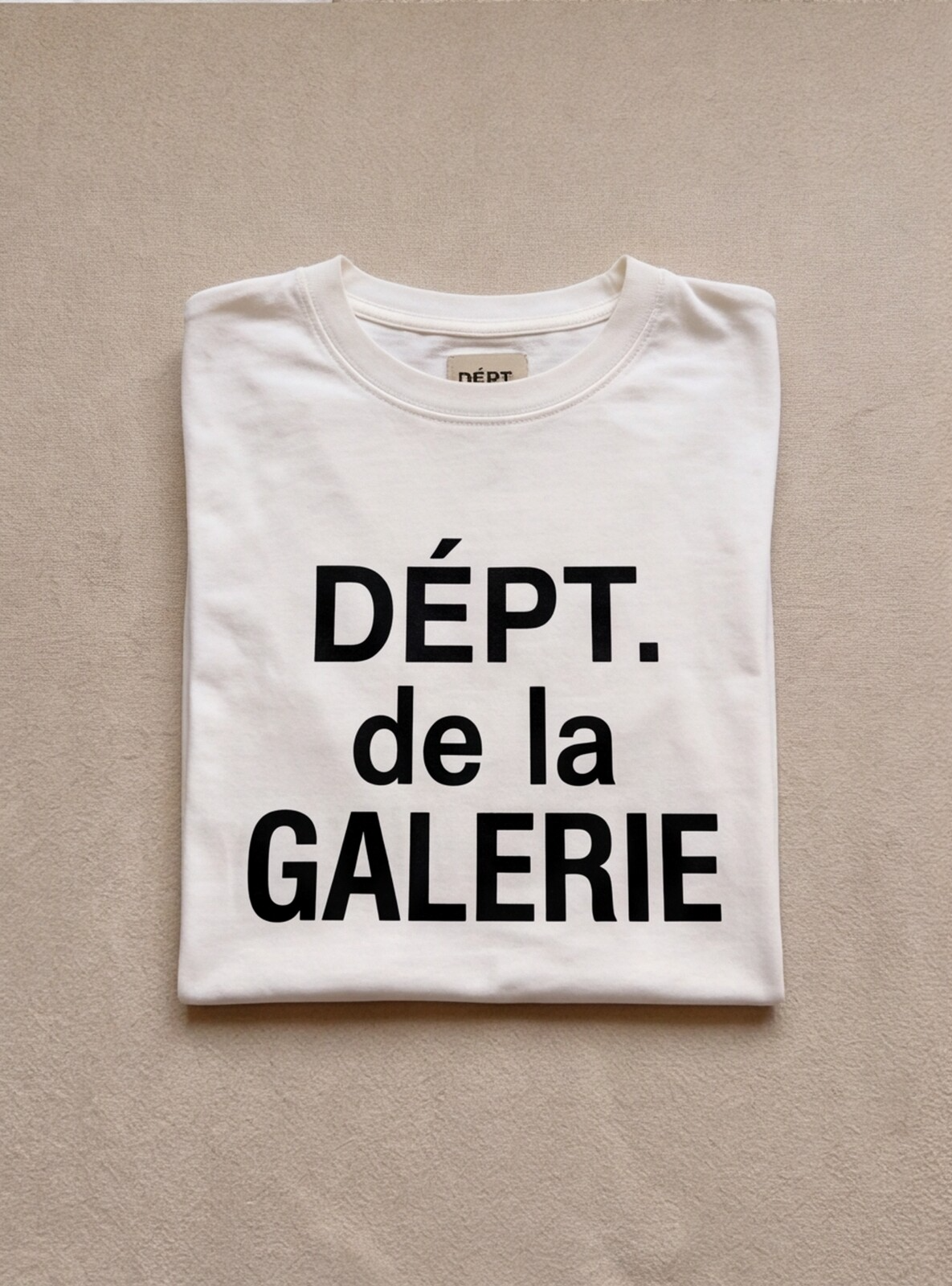 Camiseta Gallery Dept